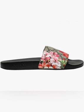 Gucci bloom slides